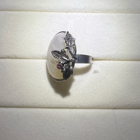 Adjustable Opal Side Leave Pattern And Pink Crystal Silver Tone Ring - Picture 2 of 2